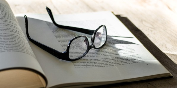 論文外審主要審什么內容